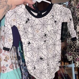 Spider Web Long Sleeve flutter sleeve Onesie by kyte